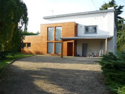 Extension d&rsquo;une maison des années 60 : extension contemporaine