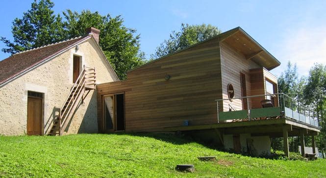 Extension en bois d&rsquo;une maison ancienne